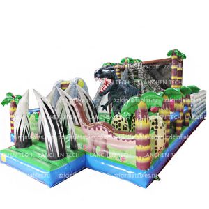 Commercieel springkasteel te koop