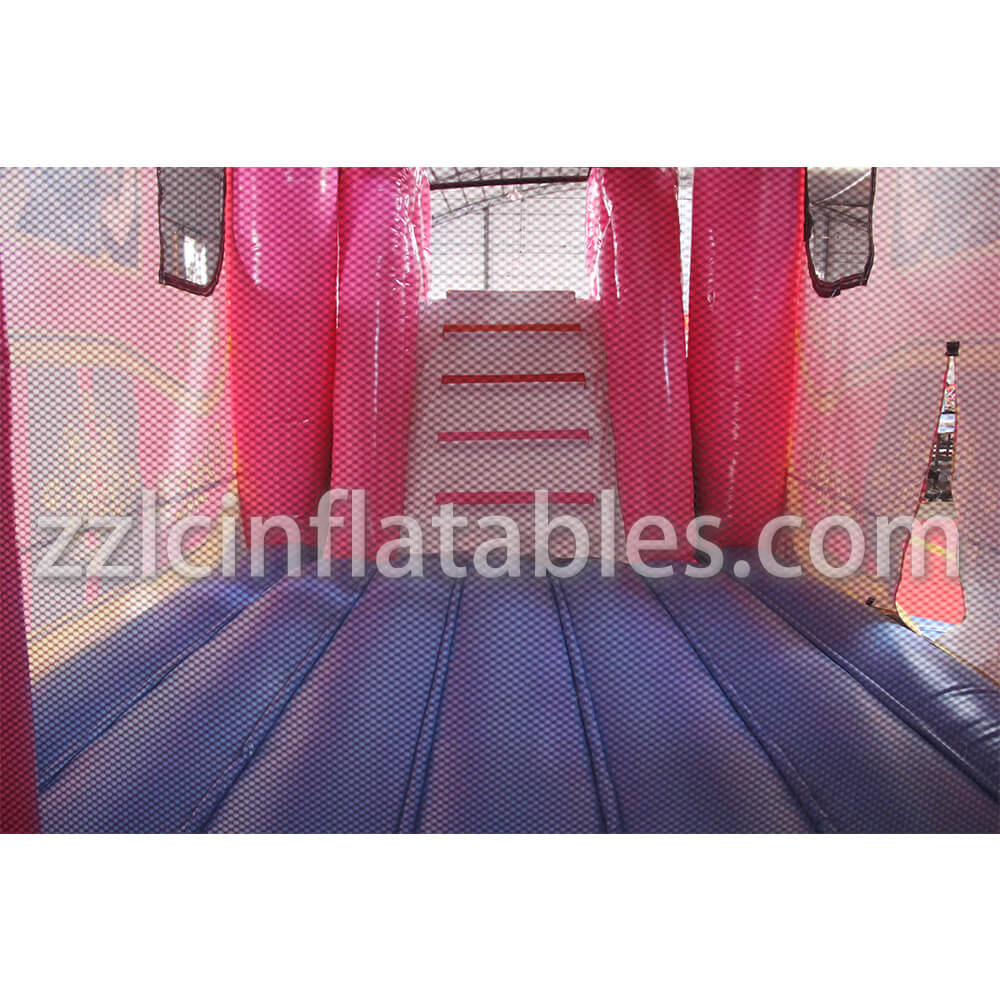 крытый дом для прыжков